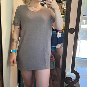 Aritzia TNA tshirt dress